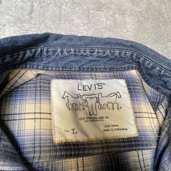 Levi’s Men’s Size L Flannel Lined Denim Button Down Long Sleeve Western Shirt - Picture 9 of 16